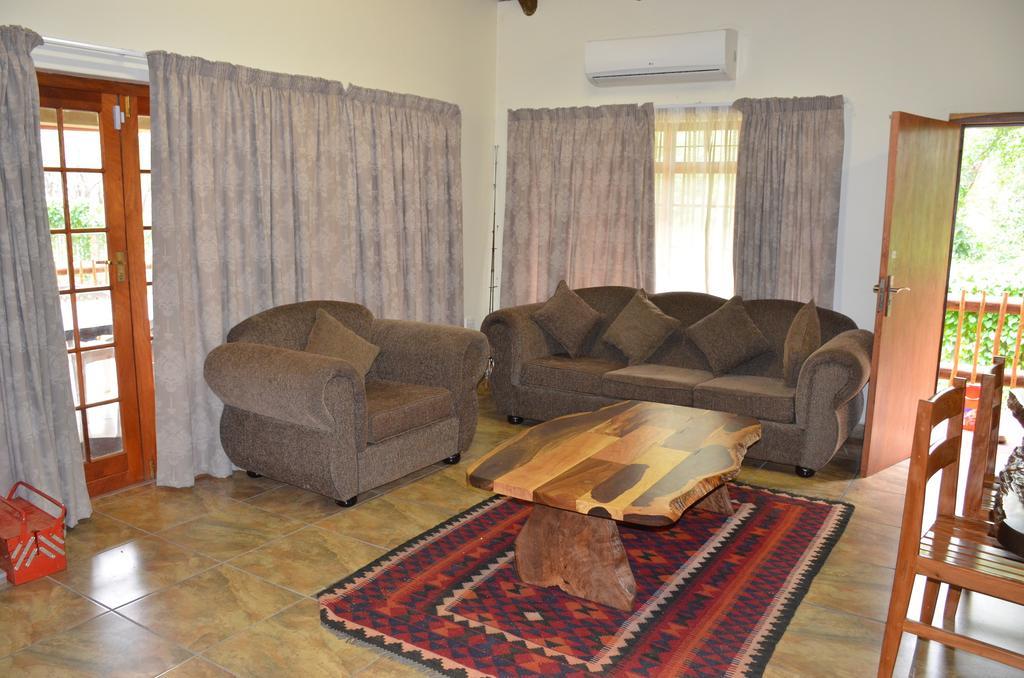 Stoep At Steenbok Self Catering Komatipoort Exterior foto